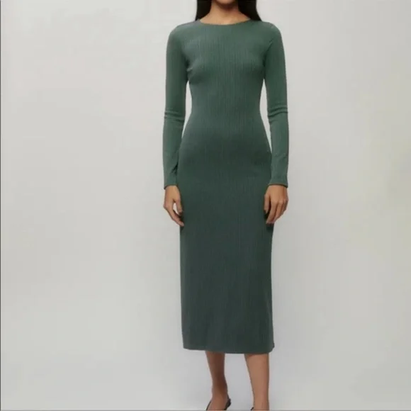 Reformation Green Long Sleeve Midi Dress - Picture 2 of 10